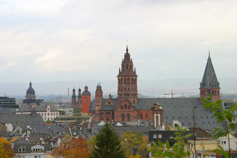 Umzug von Mainz nach Zypern per Container: Mainz Altstadt – Foto: Martin Bahmann, CC BY-SA 3.0, via Wikimedia Commons Umzug von Mainz nach Zypern per Container: Mainz Altstadt