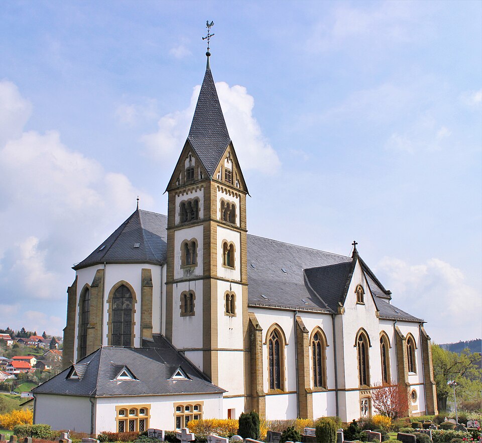 Umzug von Marpingen nach Zypern per Container: Marpingen Maria Himmelfahrt – Foto: atreyu, CC BY-SA 3.0, via Wikimedia Commons Umzug von Marpingen nach Zypern per Container: Marpingen Maria Himmelfahrt