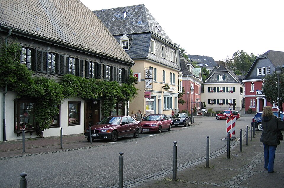 Umzug von Meinerzhagen nach Zypern per Container: Meinerzhagen Asio – Foto: Wikimedia-Autor, CC BY-SA 3.0, via Wikimedia Commons Umzug von Meinerzhagen nach Zypern per Container: Meinerzhagen Asio