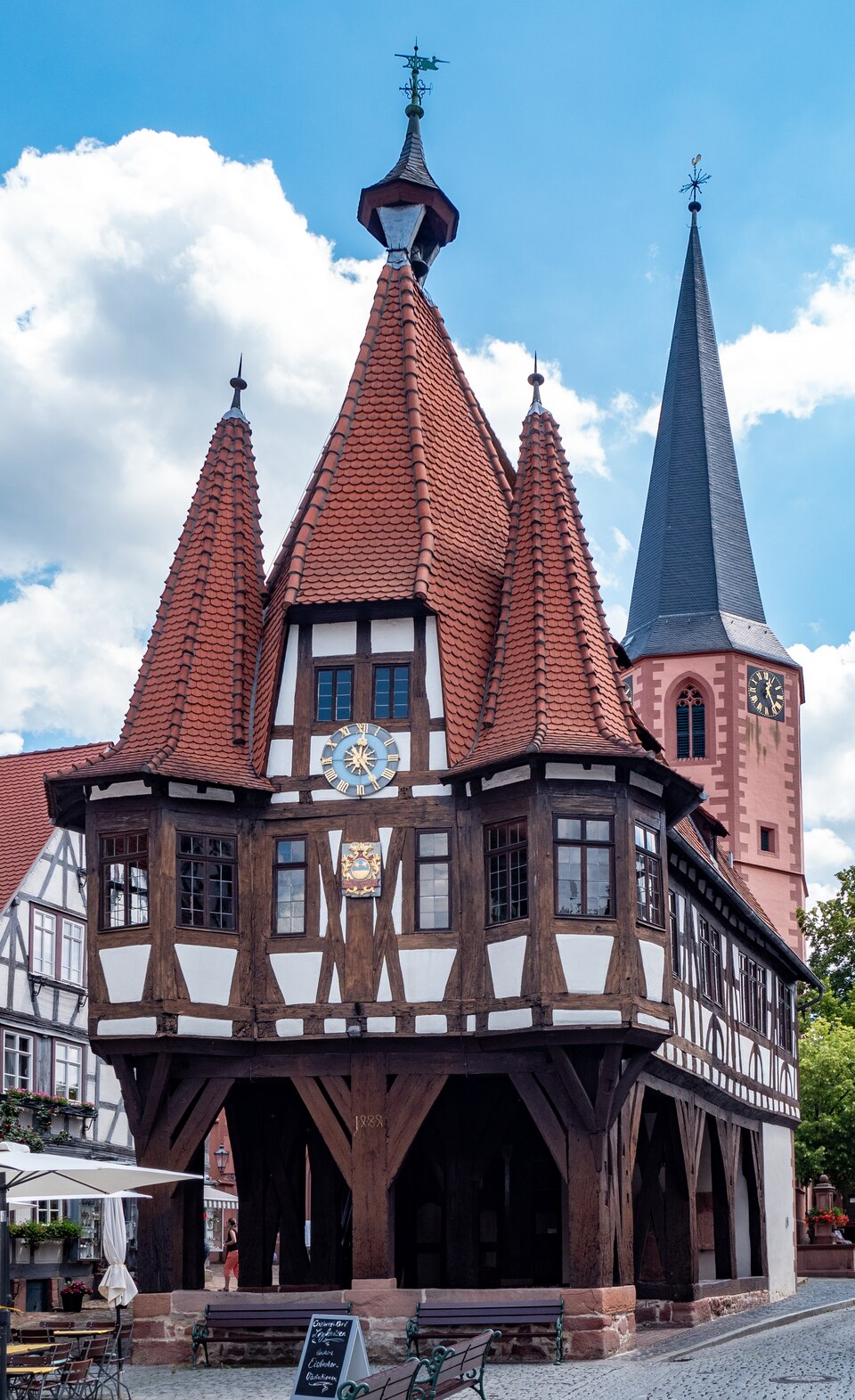 Umzug von Michelstadt nach Zypern per Container: Stadtansicht Michelstadt – Foto: chrisaliv, CC BY-SA 4.0, via Wikimedia Commons Umzug von Michelstadt nach Zypern per Container: Stadtansicht Michelstadt