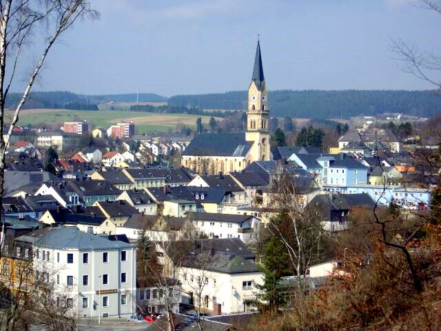 Umzug von Naila nach Zypern per Container: Stadtansicht Naila – Foto: Wikimedia-Autor, CC BY-SA 2.5, via Wikimedia Commons Umzug von Naila nach Zypern per Container: Stadtansicht Naila