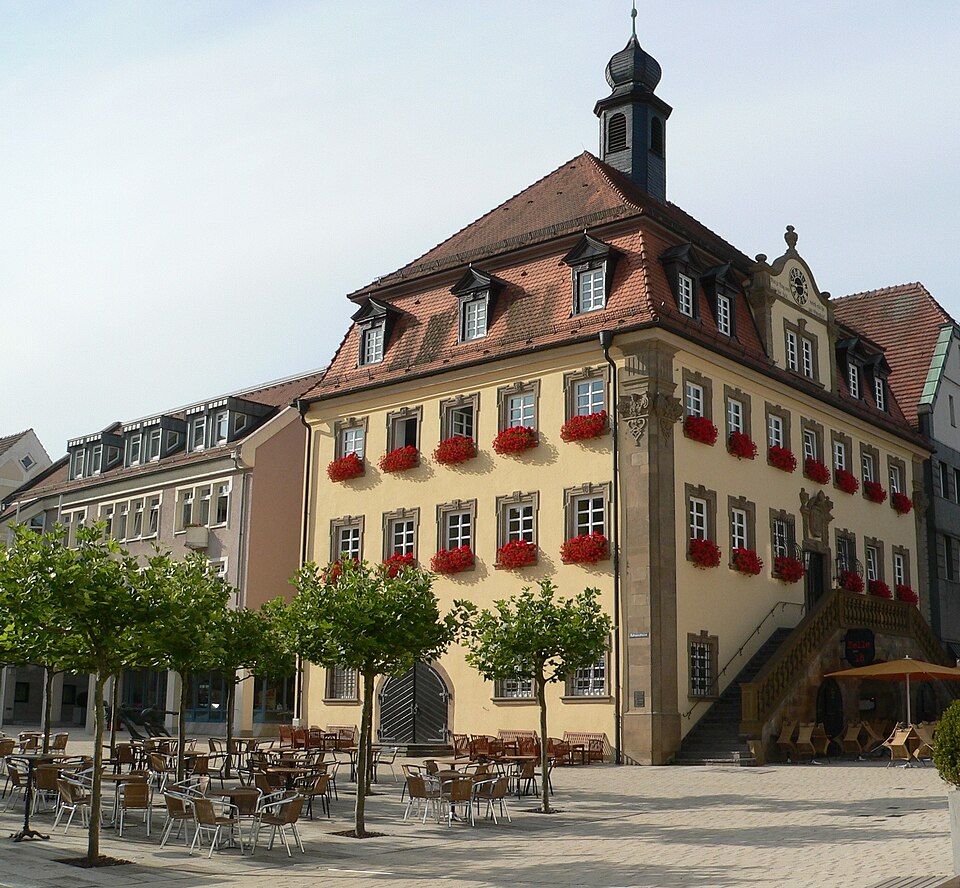 Umzug von Neckarsulm nach Zypern per Container: Stadtansicht Neckarsulm – Foto: Joachim Köhler, CC BY-SA 3.0, via Wikimedia Commons Umzug von Neckarsulm nach Zypern per Container: Stadtansicht Neckarsulm