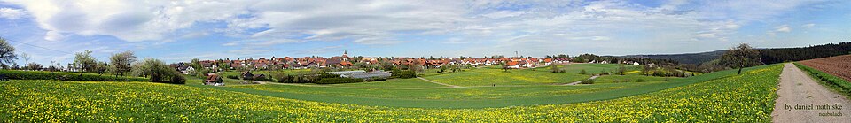 Umzug von Neubulach nach Zypern per Container: Stadtansicht Neubulach – Foto: SalvadoreDaniel at German Wikipedia\n\n(Original text: Daniel Mathiske), CC BY-SA 3.0, via Wikimedia Commons Umzug von Neubulach nach Zypern per Container: Stadtansicht Neubulach
