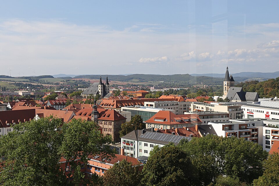 Umzug von Nordhausen nach Zypern per Container: Inner city by Vincent Eisfeld in Nordhausen – Foto: Vincent Eisfeld, CC BY-SA 4.0, via Wikimedia Commons Umzug von Nordhausen nach Zypern per Container: Inner city by Vincent Eisfeld in Nordhausen