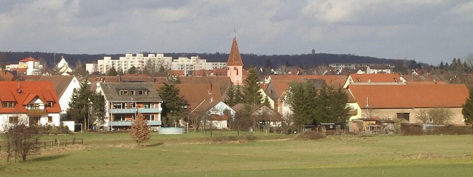 Umzug von Oberasbach nach Zypern per Container: Oberasbach Panorama f s – Foto: Wikimedia-Autor, CC BY-SA 1.0, via Wikimedia Commons Umzug von Oberasbach nach Zypern per Container: Oberasbach Panorama f s