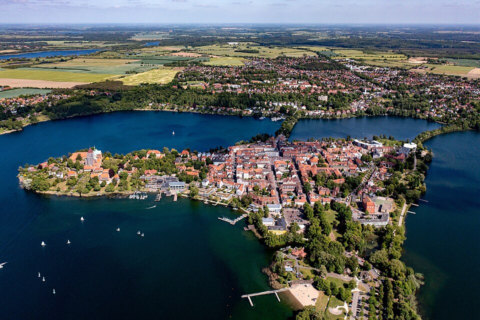 Umzug von Ratzeburg nach Zypern per Container: Stadtansicht Ratzeburg