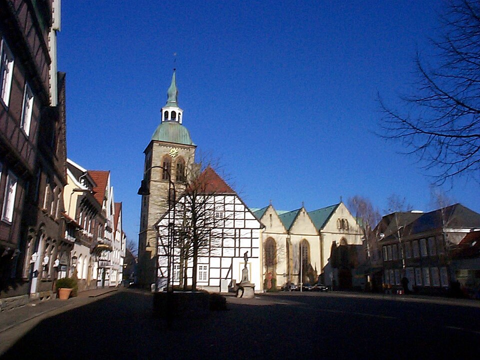 Umzug von Rheda-Wiedenbrück nach Zypern per Palette: Wiedenbrueck Marktplatz in Rheda-Wiedenbrück