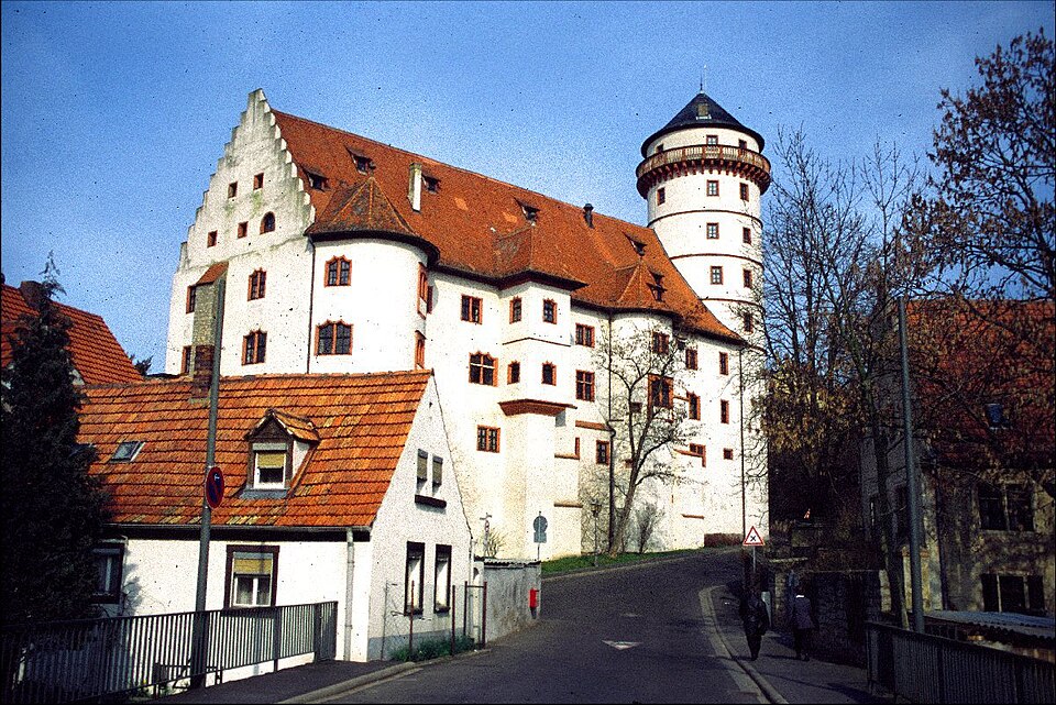 Umzug von Rimpar nach Zypern per Container: Rimpar Schloss