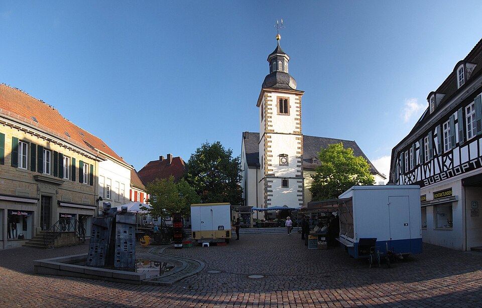 Umzug von Rockenhausen nach Zypern per Container: Stadtansicht Rockenhausen – Foto: Traveler100, CC BY-SA 3.0, via Wikimedia Commons Umzug von Rockenhausen nach Zypern per Container: Stadtansicht Rockenhausen