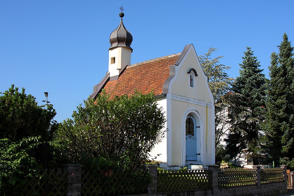 Umzug von Rohrbach nach Zypern per Container: Rohrbach Fuerholzen Kapelle Norden