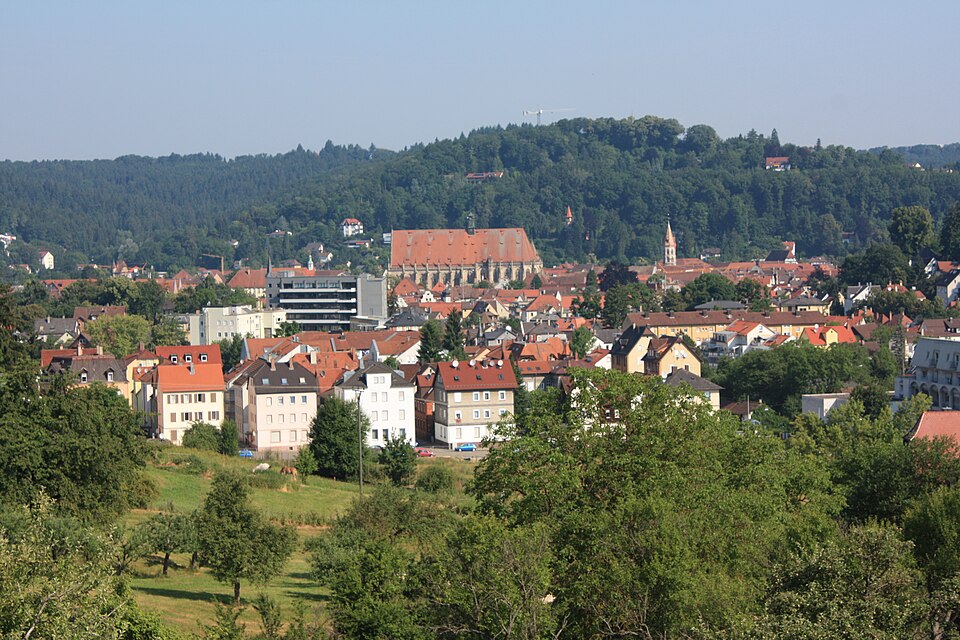 Umzug von Schwäbisch Gmünd nach Zypern per Container: Stadtansicht Schwaebisch Gmuend in Schwäbisch Gmünd – Foto: Vexillum, CC BY 3.0, via Wikimedia Commons Umzug von Schwäbisch Gmünd nach Zypern per Container: Stadtansicht Schwaebisch Gmuend in Schwäbisch Gmünd