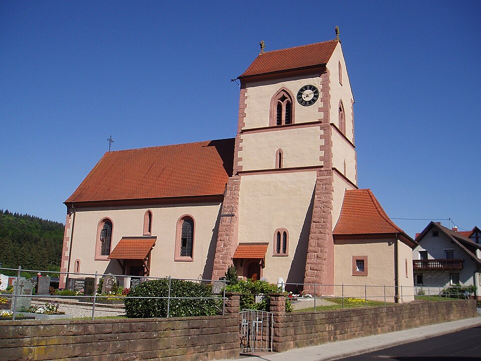 Umzug von Seelbach nach Zypern per Container: Wittelbacher Kirche in Seelbach – Foto: Nitramtrebla, CC BY-SA 2.0 de, via Wikimedia Commons Umzug von Seelbach nach Zypern per Container: Wittelbacher Kirche in Seelbach