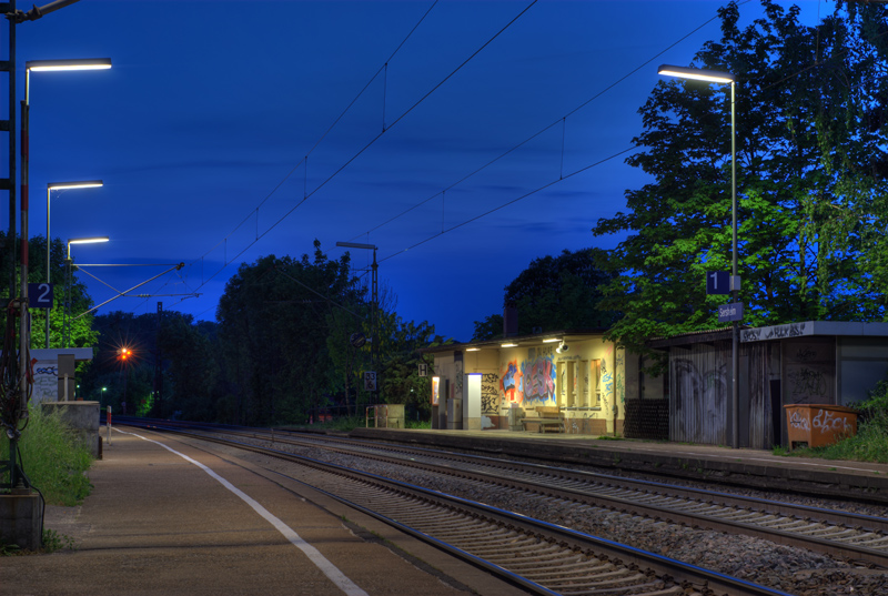 Umzug von Sersheim nach Zypern per Container: Bahnhof Sersheim – Foto: Luggele, Public domain, via Wikimedia Commons Umzug von Sersheim nach Zypern per Container: Bahnhof Sersheim