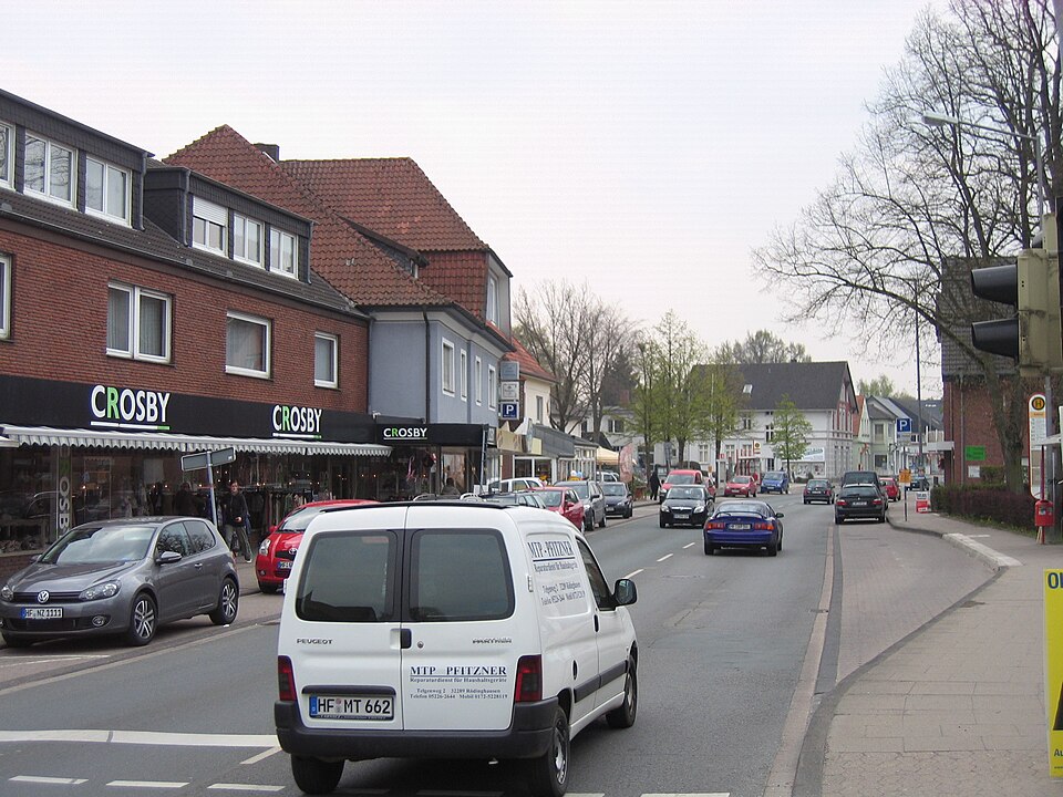 Umzug von Spenge nach Zypern per Container: Stadtansicht Spenge – Foto: TUBS, Public domain, via Wikimedia Commons Umzug von Spenge nach Zypern per Container: Stadtansicht Spenge