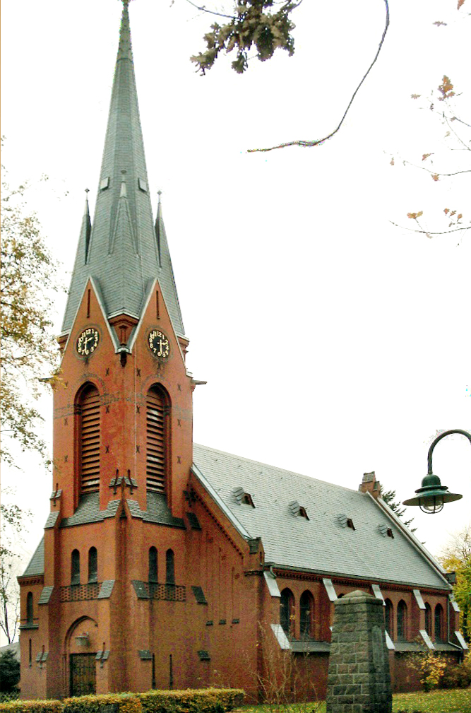 Umzug von Stockelsdorf nach Zypern per Container: Kirche in Stockelsdorf – Foto: Genet, CC BY-SA 3.0, via Wikimedia Commons Umzug von Stockelsdorf nach Zypern per Container: Kirche in Stockelsdorf