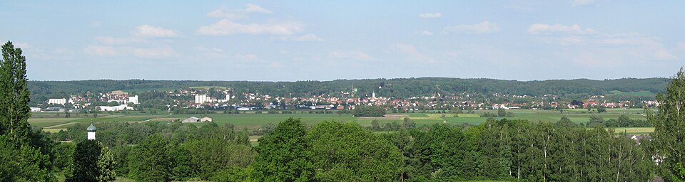 Umzug von Thannhausen nach Zypern per Palette: Thannhausen Panorama – Foto: Riquix, CC BY-SA 3.0, via Wikimedia Commons Umzug von Thannhausen nach Zypern per Palette: Thannhausen Panorama