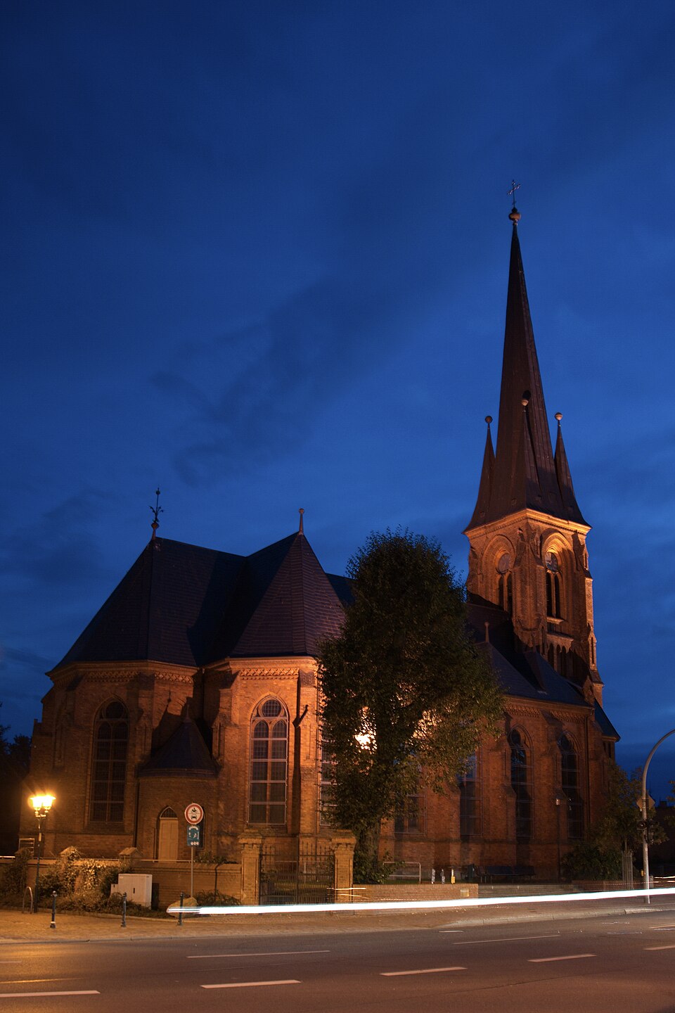 Umzug von Torgelow nach Zypern per Container: Torgelow Evangelische Kirche – Foto: Nils Prissing, CC BY-SA 3.0, via Wikimedia Commons Umzug von Torgelow nach Zypern per Container: Torgelow Evangelische Kirche