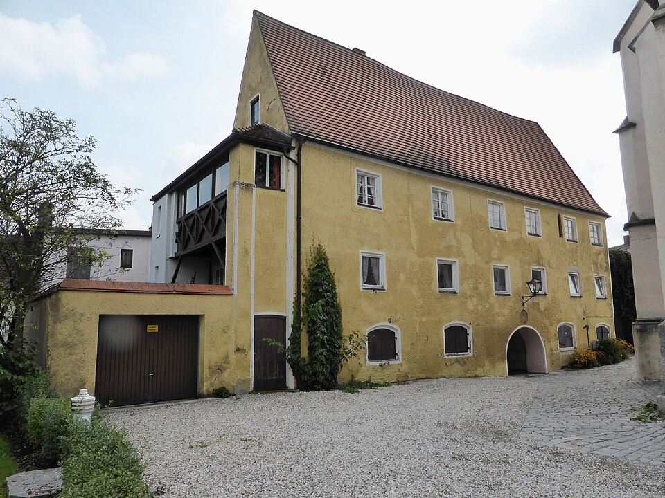 Umzug von Triftern nach Zypern per Container: Stadtansicht Triftern