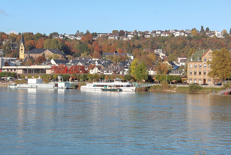 Umzug von Vallendar nach Zypern per Container: Stadtansicht Vallendar – Foto: LigaDue, CC BY-SA 4.0, via Wikimedia Commons Umzug von Vallendar nach Zypern per Container: Stadtansicht Vallendar