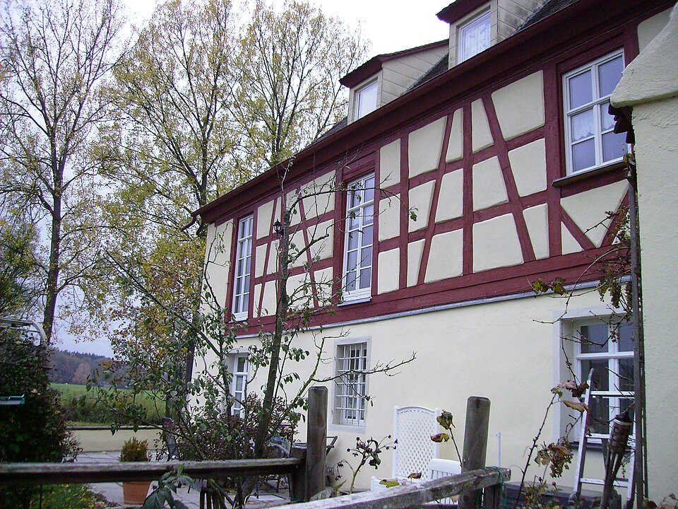 Umzug von Wassertrüdingen nach Zypern per Container: Wassertrüdingen Stadtmühle – Foto: Metzner, CC BY-SA 3.0, via Wikimedia Commons Umzug von Wassertrüdingen nach Zypern per Container: Wassertrüdingen Stadtmühle