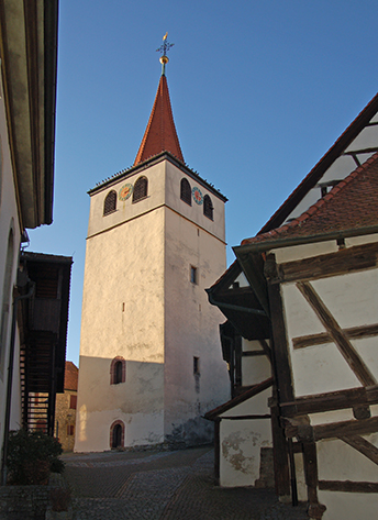 Umzug von Weissach nach Zypern per Container: Weissach Kirchturm Gaden H – Foto: P. Fendrich, CC BY 3.0, via Wikimedia Commons Umzug von Weissach nach Zypern per Container: Weissach Kirchturm Gaden H