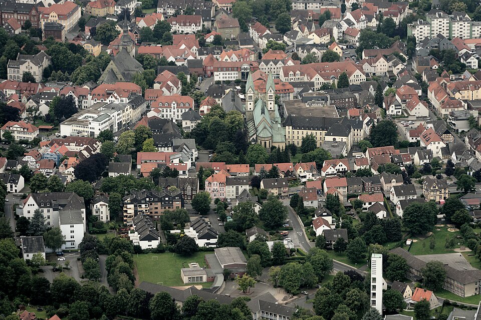 Umzug von Werl nach Zypern per Container: Werl Innenstadt – Foto: Michael Kramer, CC BY-SA 3.0, via Wikimedia Commons Umzug von Werl nach Zypern per Container: Werl Innenstadt