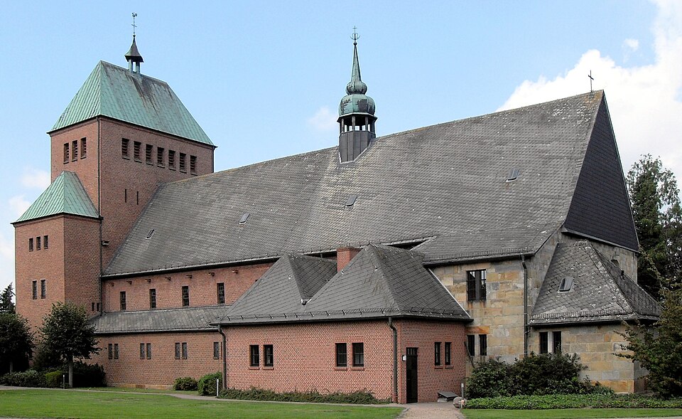 Umzug von Wietmarschen nach Zypern per Container: Wietmarschen, Stiftskirche – Foto: Rauenstein, CC BY-SA 3.0, via Wikimedia Commons Umzug von Wietmarschen nach Zypern per Container: Wietmarschen, Stiftskirche