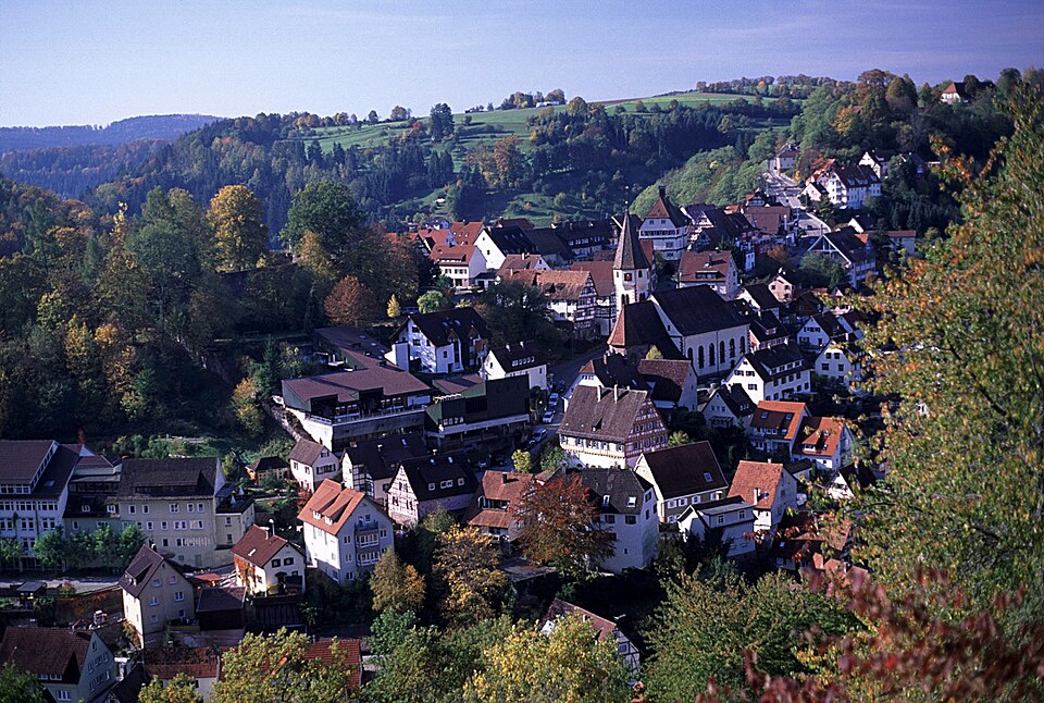 Umzug von Wildberg nach Zypern per Container: Wildberg (Wuerttemberg), Kernstadt – Foto: Wikimedia-Autor, CC BY-SA 3.0, via Wikimedia Commons Umzug von Wildberg nach Zypern per Container: Wildberg (Wuerttemberg), Kernstadt