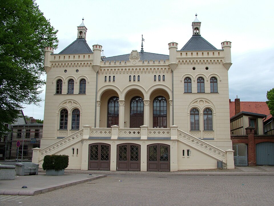 Umzug von Wittenburg nach Zypern per Container: Wittenburg Rathaus
