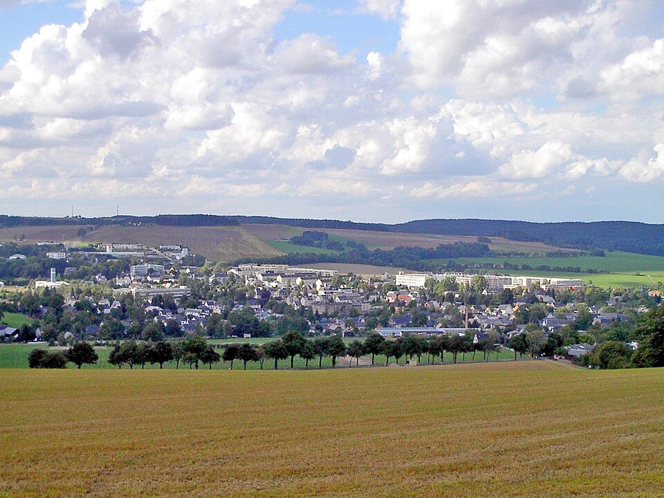 Umzug von Zwönitz nach Zypern per Container: Blick auf Zwoenitz in Zwönitz – Foto: Leppus, CC BY-SA 3.0, via Wikimedia Commons Umzug von Zwönitz nach Zypern per Container: Blick auf Zwoenitz in Zwönitz